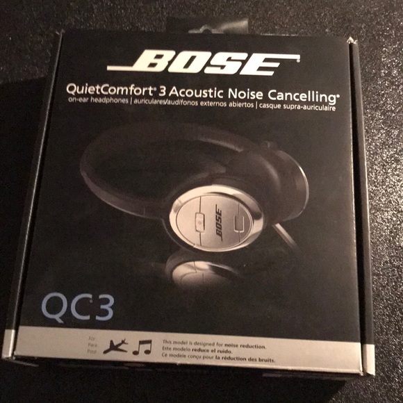 Bose headphones - Picture 1 of 3